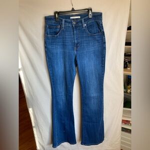 Women’s Blue Levi Flare Denim Jeans